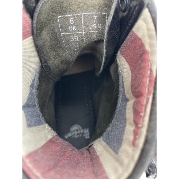 Dr. Martens Triumph Black Boots Womens 8 Mens 7 - Picture 9 of 13